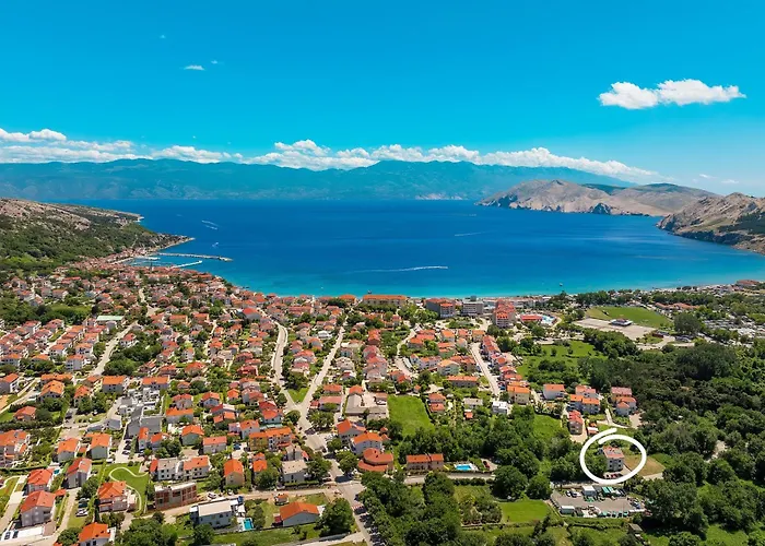 Giardin With Terrace Apartmán *