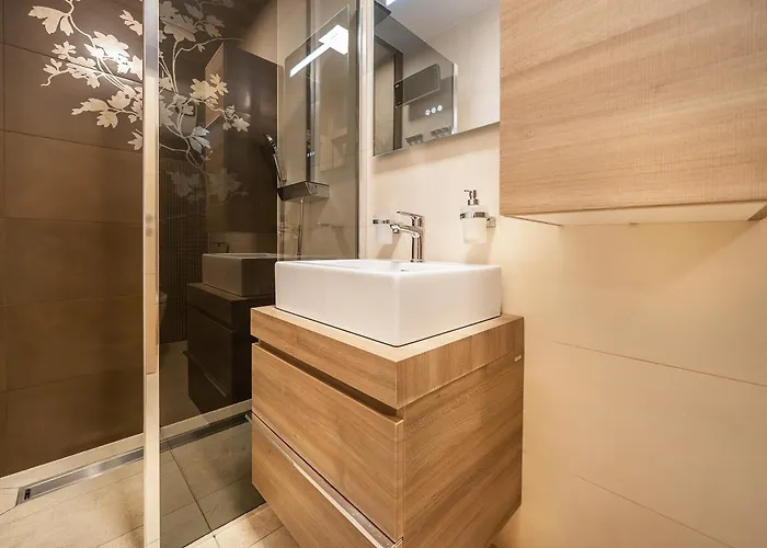 Lejlighed Giardin With Terrace